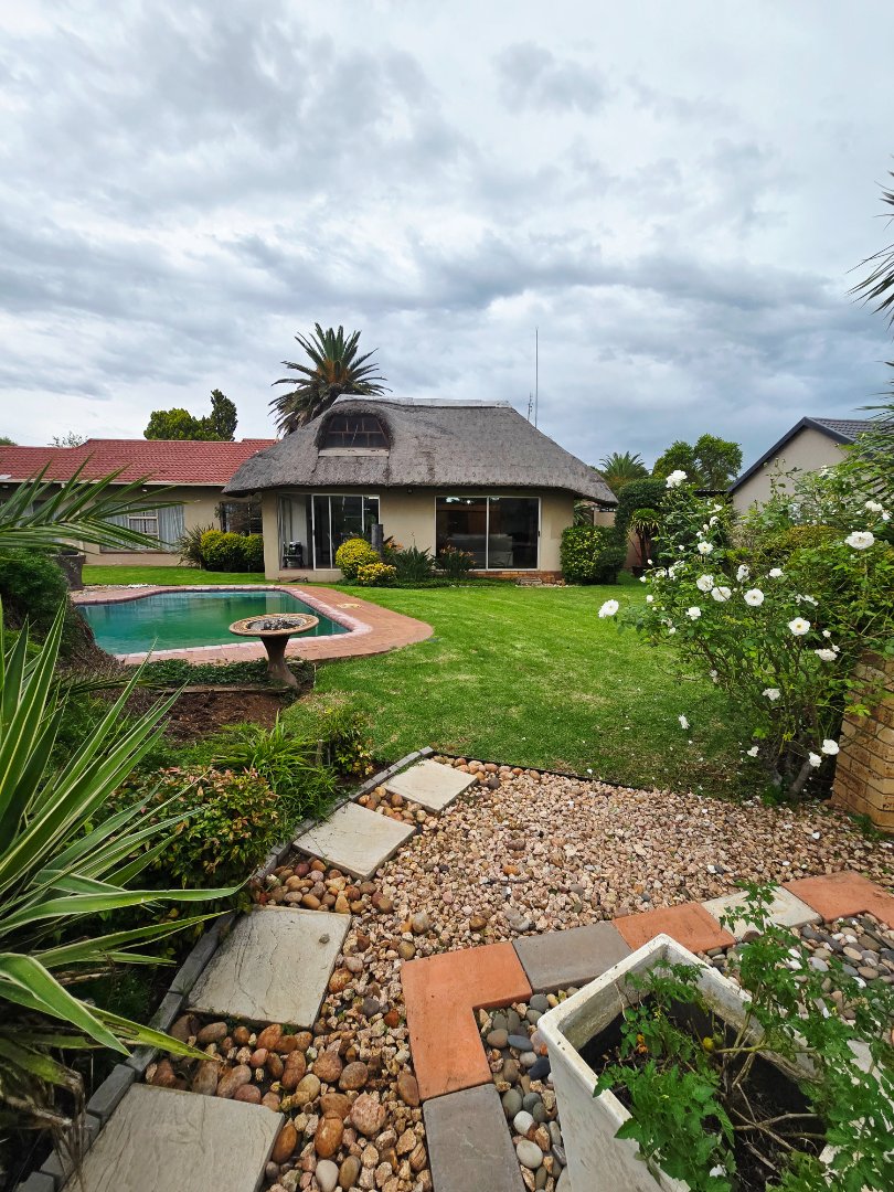 3 Bedroom Property for Sale in La Hoff North West